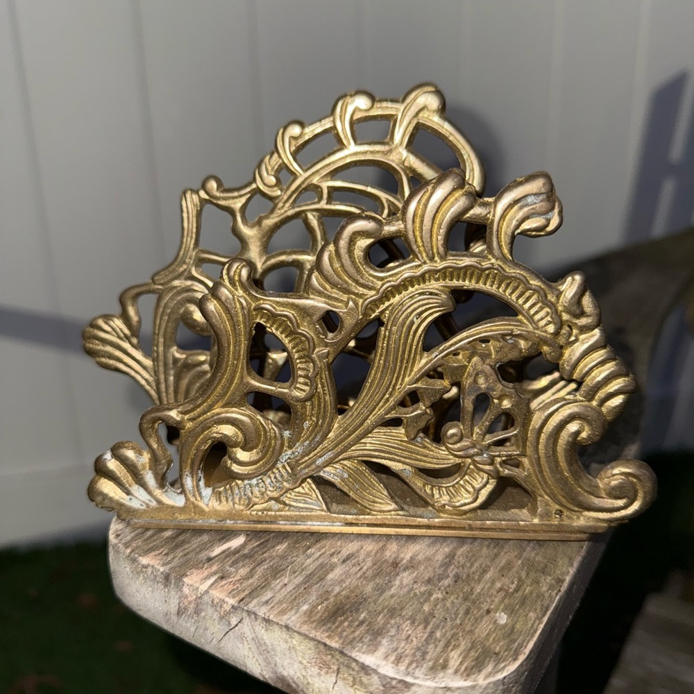 Vintage 1983 Brass Ornate Napkin Letter Holder Teleflora Desk‎ Table Decor Metal